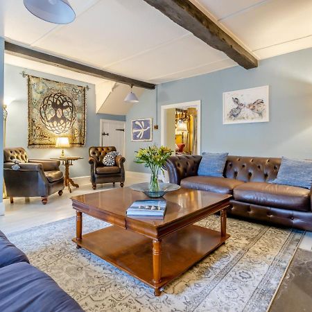 Castell Madoc Cottages Lower Chapel Экстерьер фото