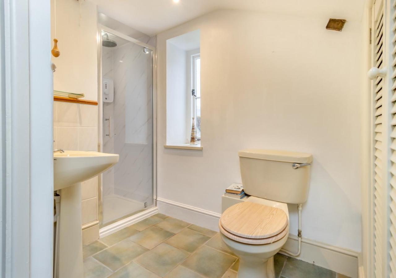 Castell Madoc Cottages Lower Chapel Экстерьер фото