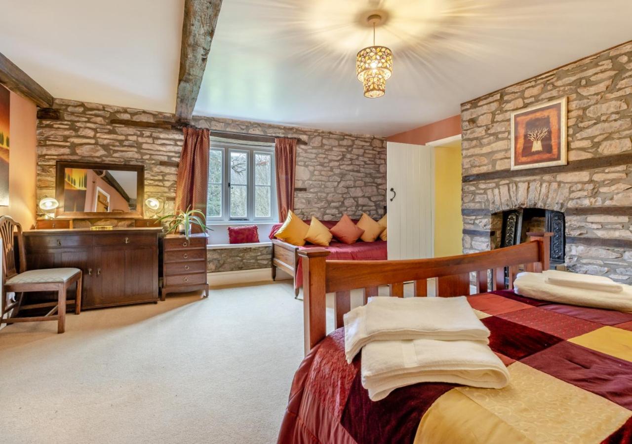 Castell Madoc Cottages Lower Chapel Экстерьер фото