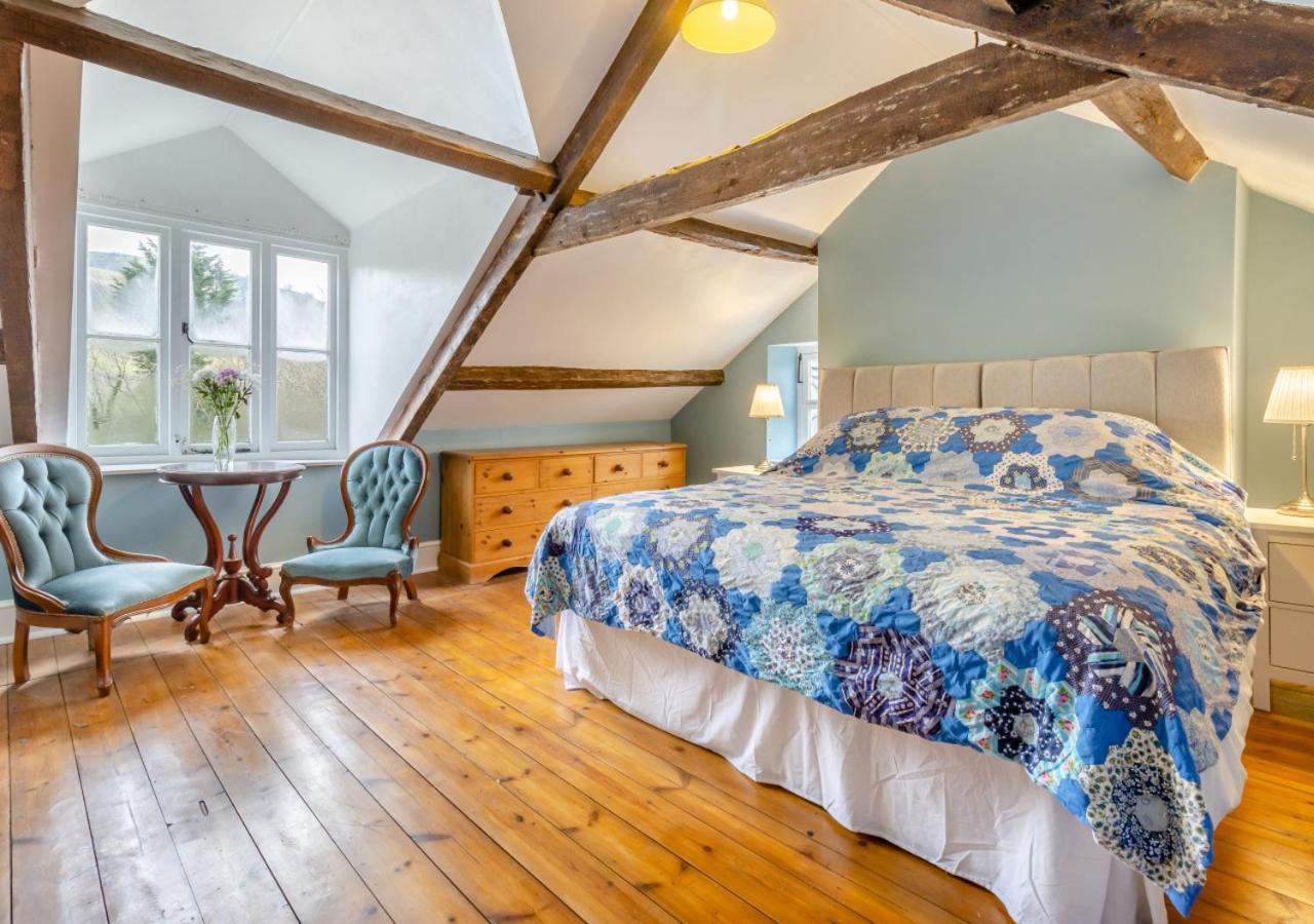Castell Madoc Cottages Lower Chapel Экстерьер фото