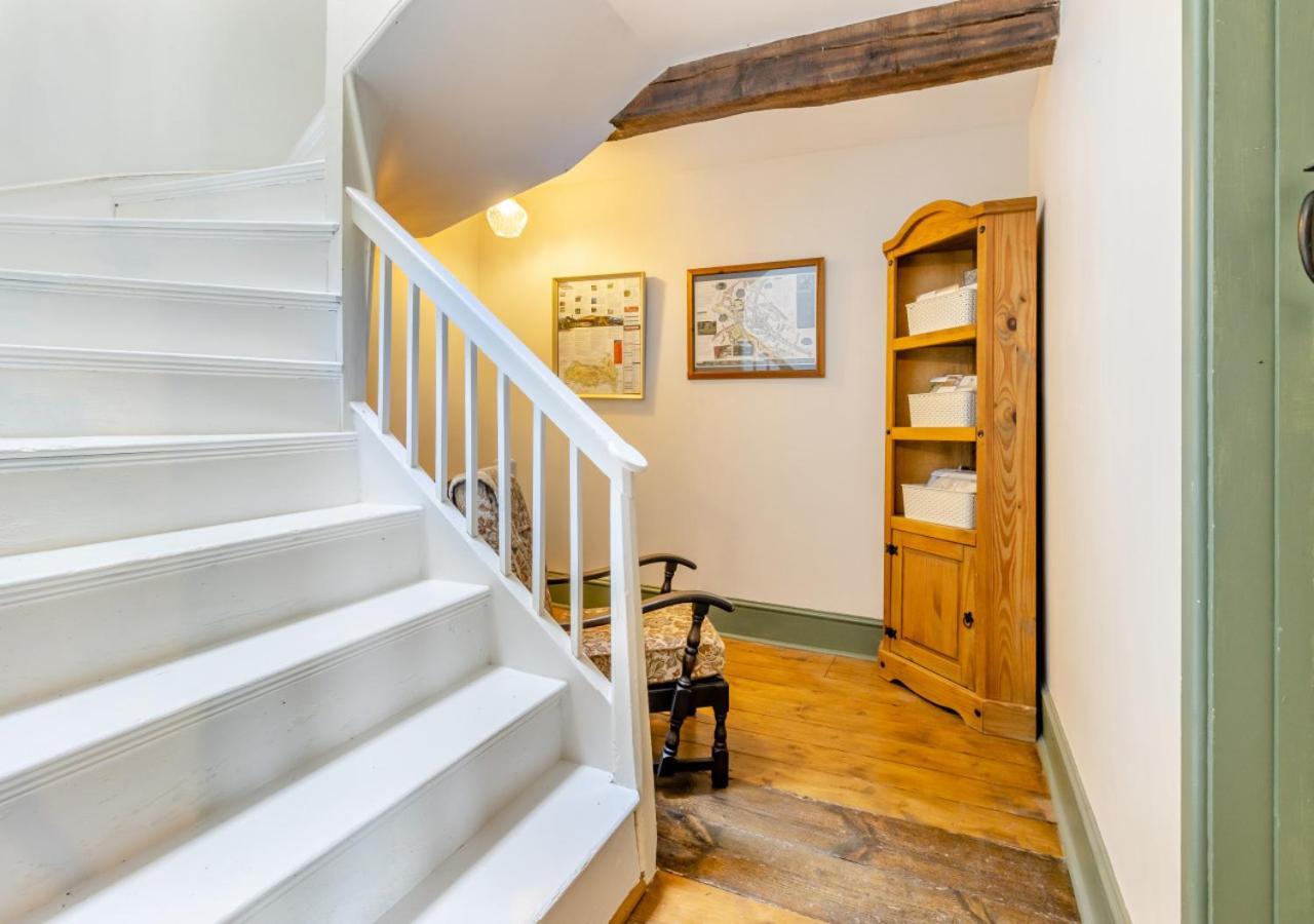 Castell Madoc Cottages Lower Chapel Экстерьер фото