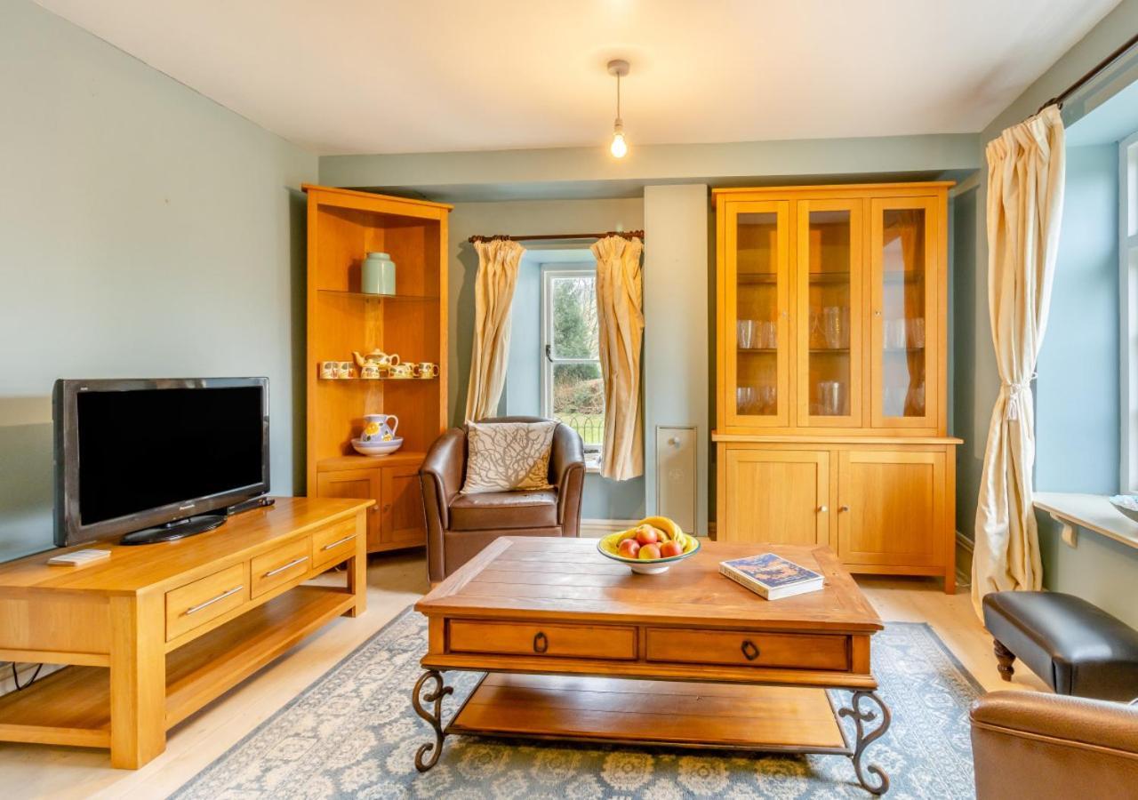 Castell Madoc Cottages Lower Chapel Экстерьер фото
